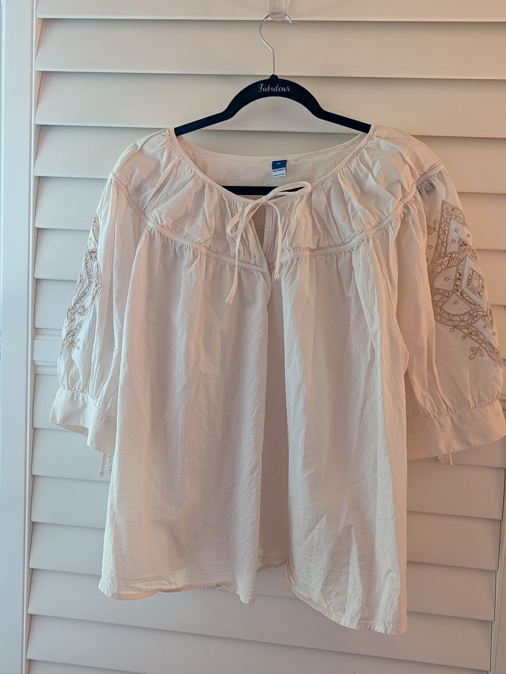 Old Navy Cream Embroidered Peasant Blouse